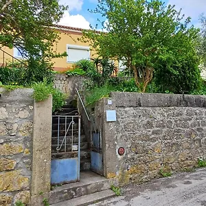 Casa Da Tia Lena Bed & Breakfast